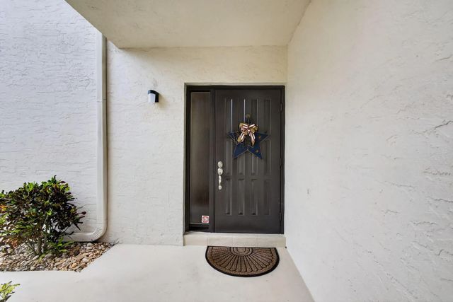 5 of 60 - 1001 Wingfoot Drive #a, Jupiter, FL