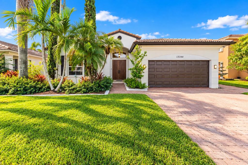 13744 Sw 27th Street, Miramar