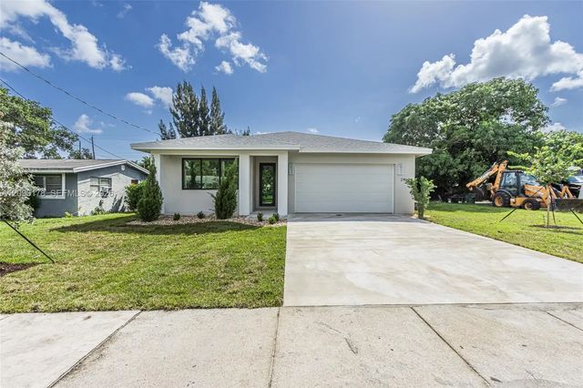 2 of 46 - 2960 Nw 24th Avenue, Oakland Park, FL