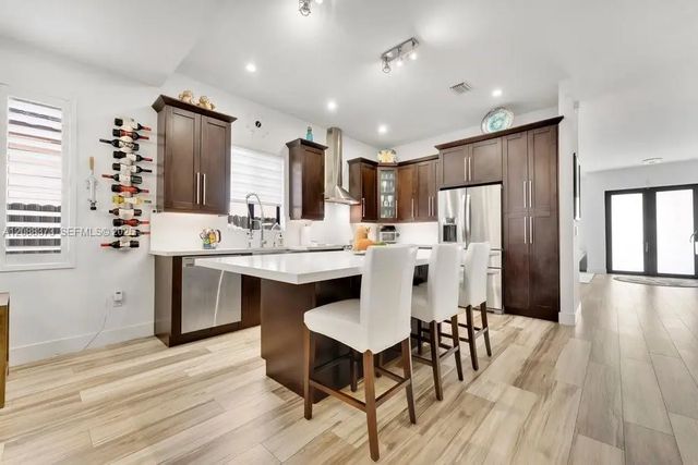 5 of 32 - 14601 Sw 18th Street, Miami, FL