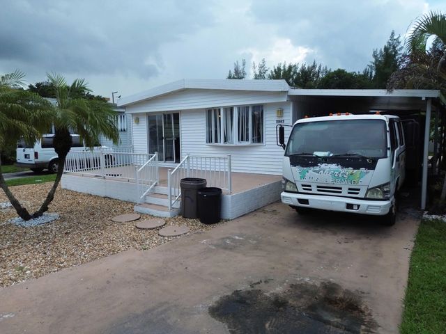 3 of 24 - 5863 Sw 29th Avenue, Fort Lauderdale, FL