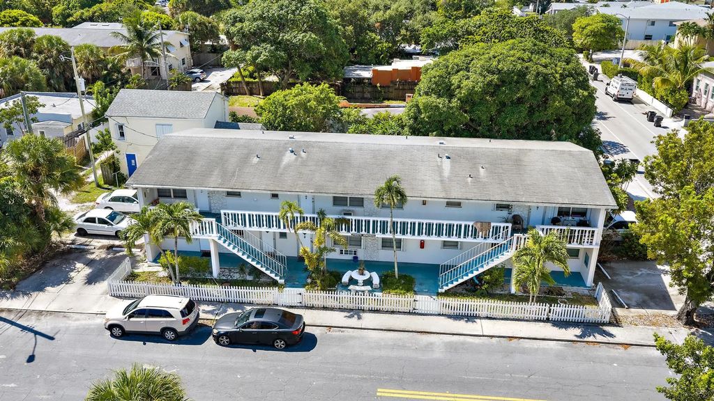 430 N J Street #1a 2a 3a 4b 5b 6b, Lake Worth Beach