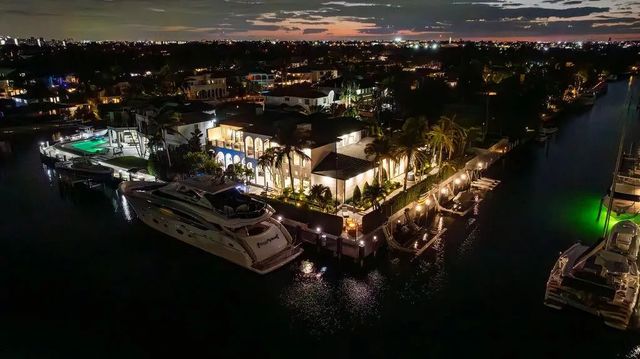 3 of 93 - 2457 Ne 26th Street, Lighthouse Point, FL