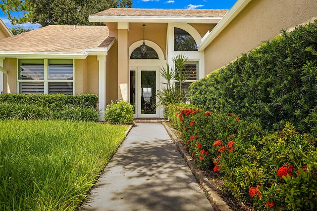 2 of 38 - 12981 Blue Lake Drive, Wellington, FL