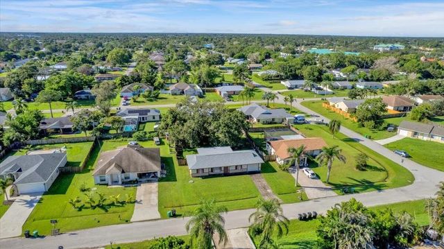 2 of 26 - 412 Se Dalva Avenue, Port St. Lucie, FL