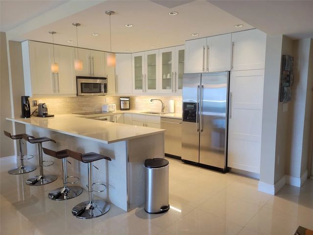 19370 Collins Avenue #1218, Sunny Isles Beach