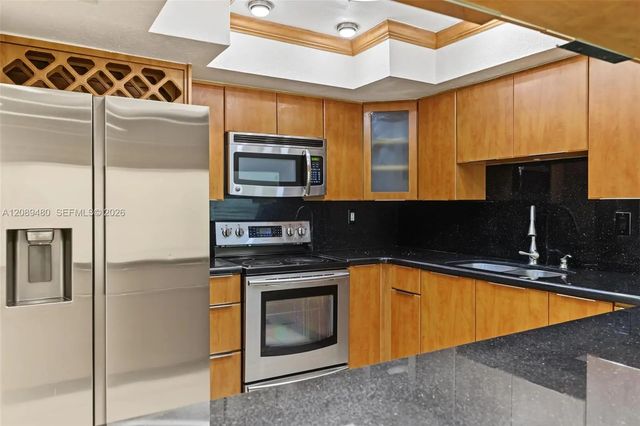 5 of 33 - 7205 W 3rd Avenue, Hialeah, FL