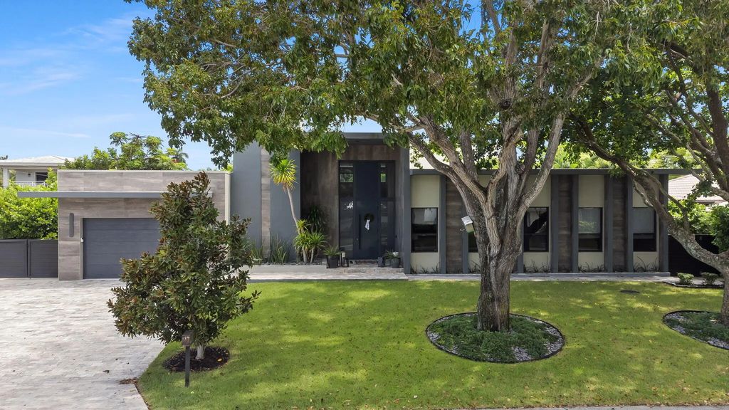 2424 Ne 27th Avenue, Fort Lauderdale