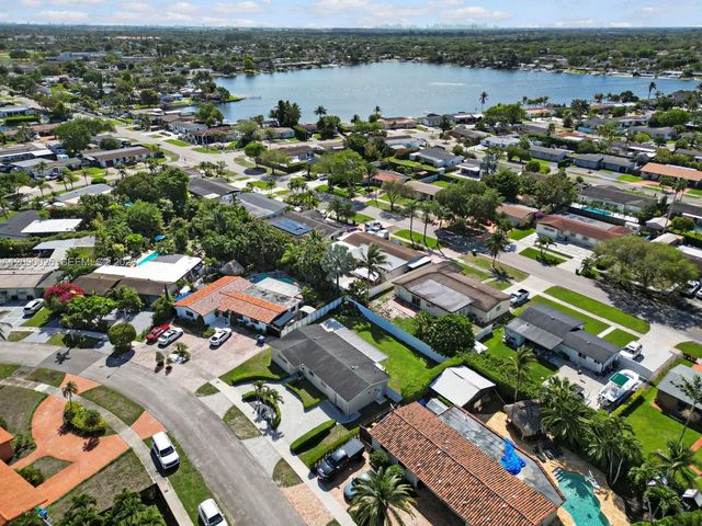 3 of 17 - 8530 Nw 179th Street, Hialeah, FL