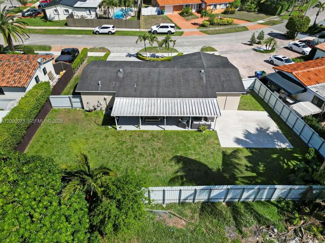 4 of 17 - 8530 Nw 179th Street, Hialeah, FL