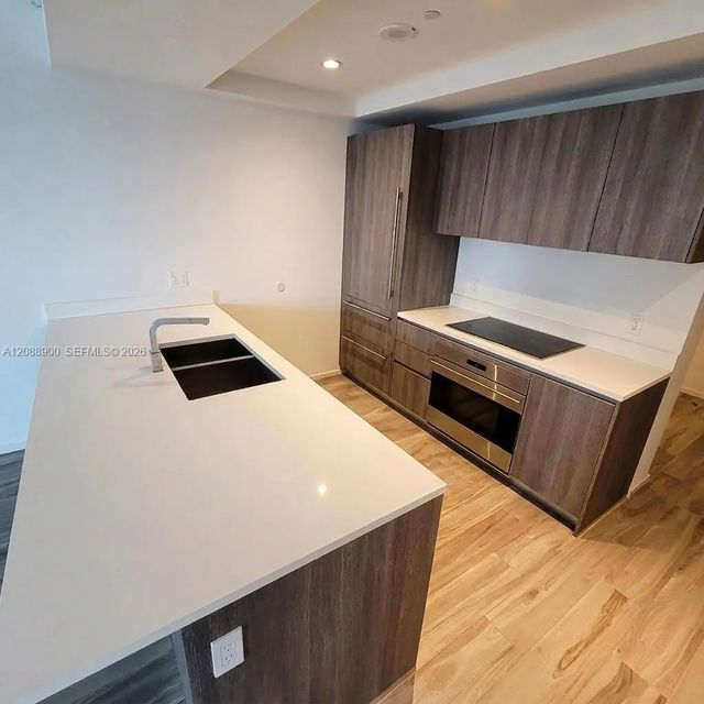 4 of 29 - 801 S Miami Avenue #4108, Miami, FL