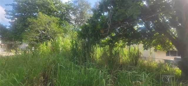 5 of 9 - 272 Sw 143 Court, Homestead, FL