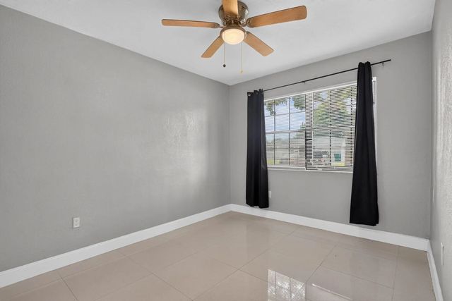 4 of 42 - 7571 Lasalle Boulevard, Miramar, FL