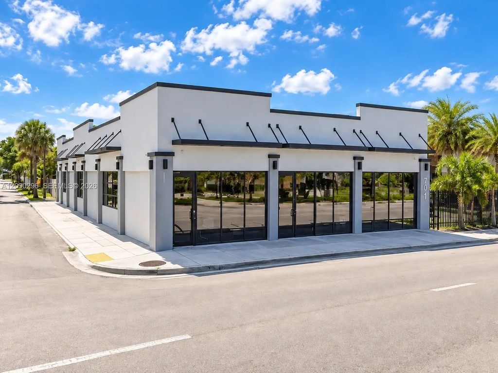 701 N Andrews Avenue, Fort Lauderdale