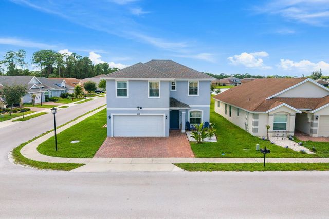 313 Palm Breezes Drive, Fort Pierce
