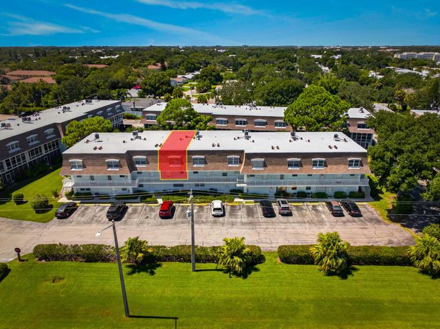 2 of 31 - 1901 Indian River Boulevard #c207, Vero Beach, FL