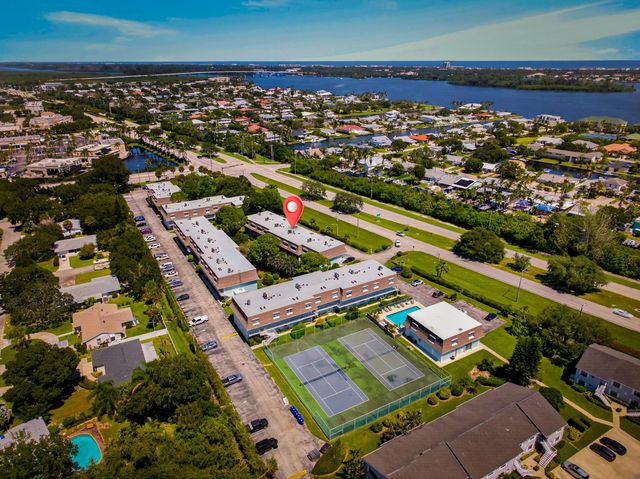 4 of 31 - 1901 Indian River Boulevard #c207, Vero Beach, FL