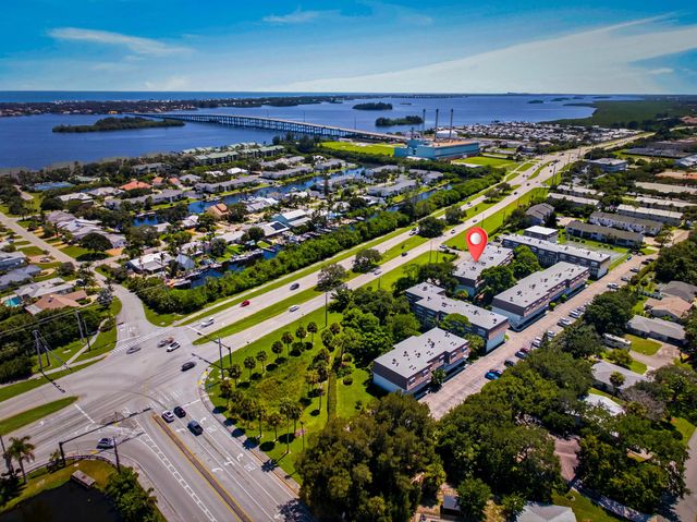 5 of 31 - 1901 Indian River Boulevard #c207, Vero Beach, FL