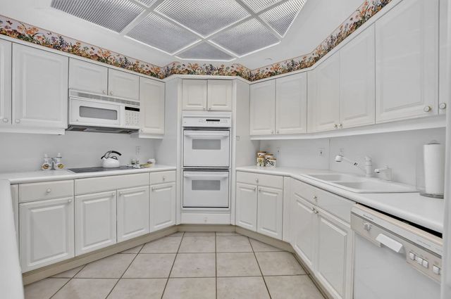 3 of 75 - 20320 Fairway Oaks Drive #354, Boca Raton, FL