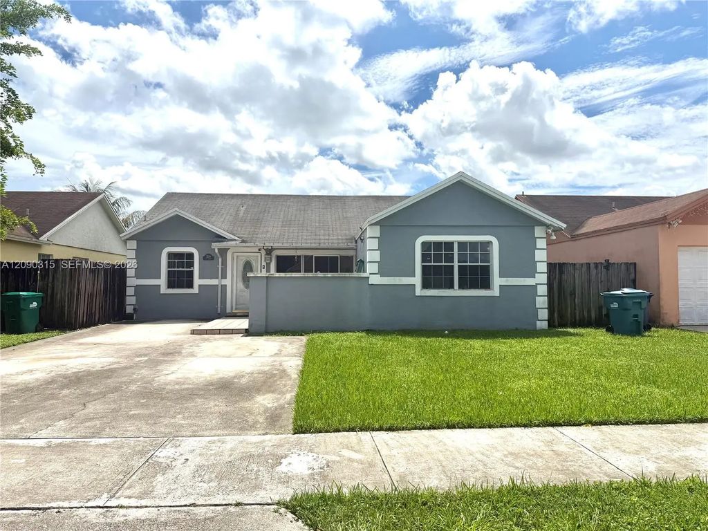 3226 Nw 203rd Street, Miami Gardens