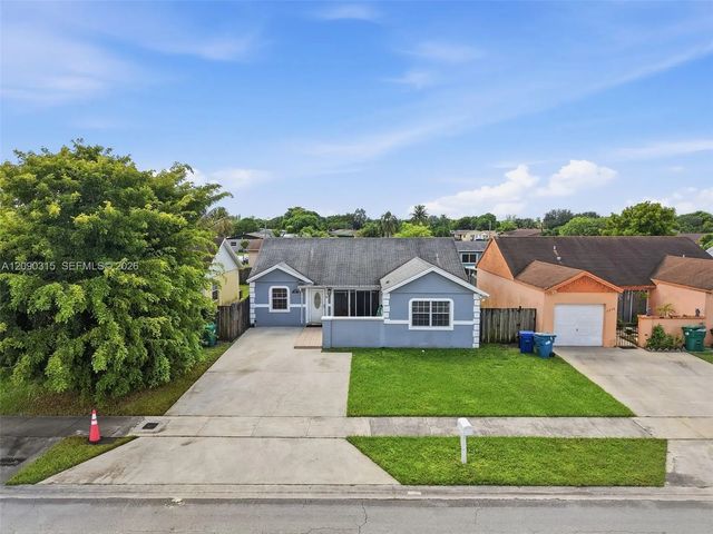 3226 Nw 203rd Street, Miami Gardens