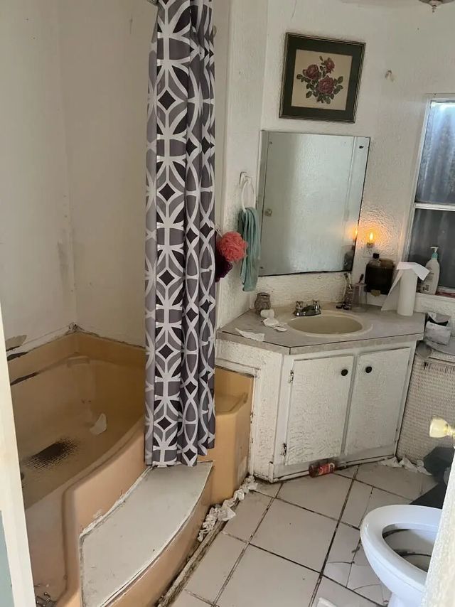 4 of 9 - 5385 Elaine Circle, West Palm Beach, FL
