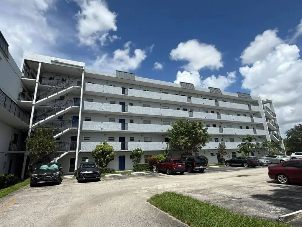 7521 Nw 16th Street #4407, Plantation