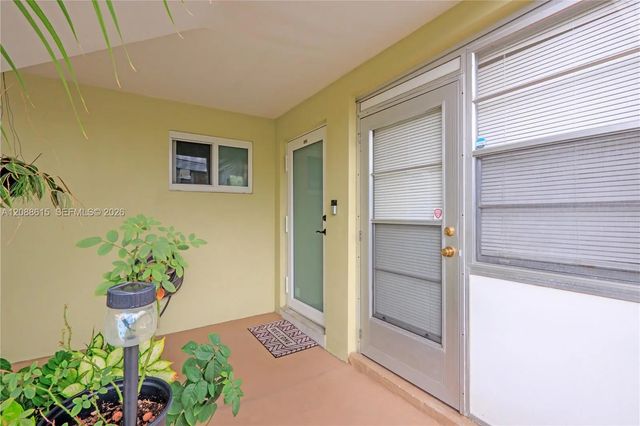 5 of 43 - 960 Crystal Lake Drive #112, Deerfield Beach, FL