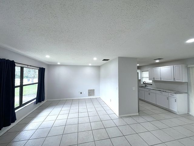 3 of 20 - 7204 Georges Road, Fort Pierce, FL