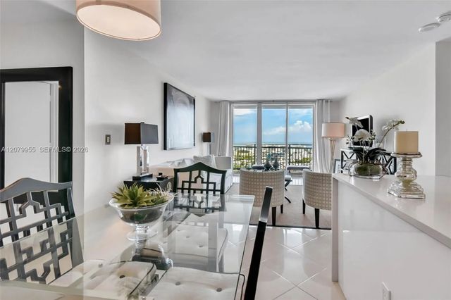 5 of 30 - 90 Alton Road #1809, Miami Beach, FL