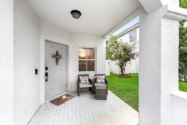 4 of 34 - 16856 Sw 1st Place, Pembroke Pines, FL