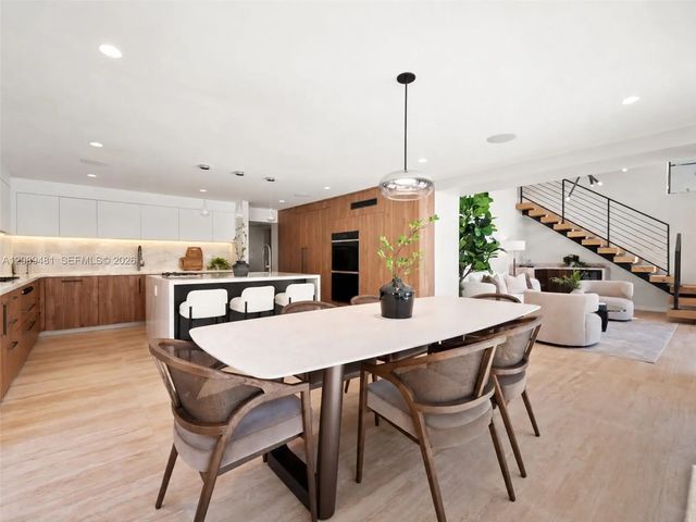 5 of 37 - 510 W 30th Street, Miami Beach, FL