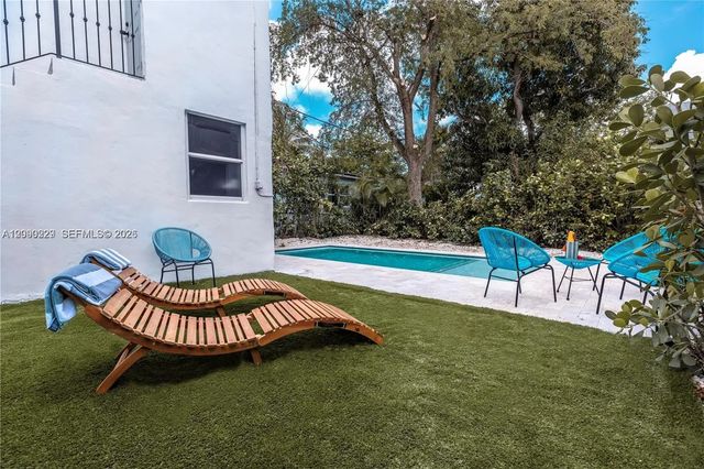 3 of 28 - 137 Ne 47th Street, Miami, FL