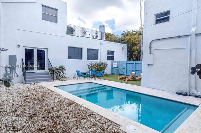 4 of 28 - 137 Ne 47th Street, Miami, FL