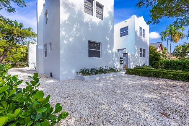 5 of 28 - 137 Ne 47th Street, Miami, FL
