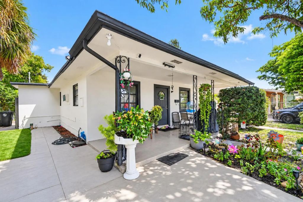 1020 S K Street, Lake Worth Beach