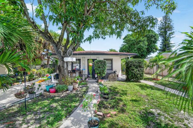 4 of 56 - 1020 S K Street, Lake Worth Beach, FL