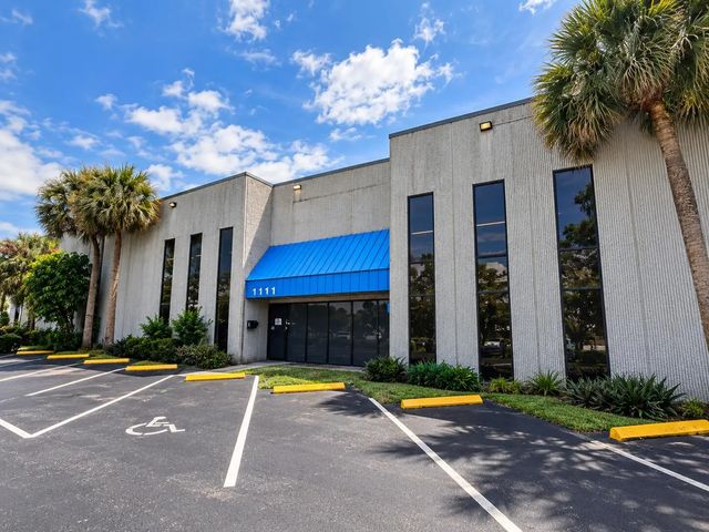 1111 Old Griffin Road, Dania Beach