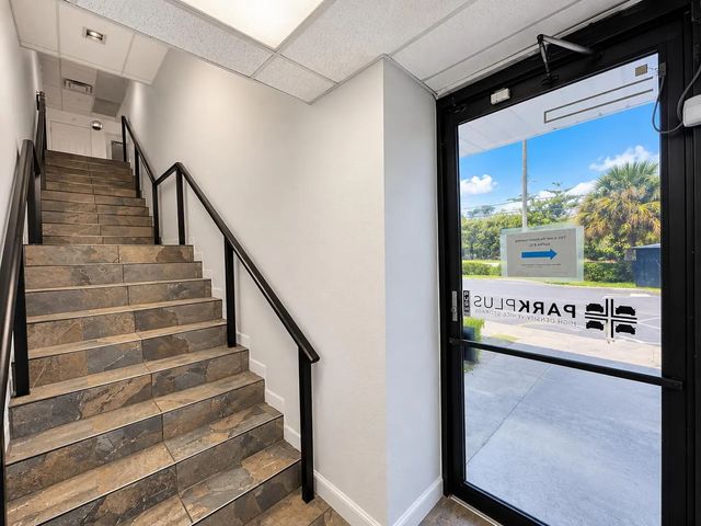 2 of 9 - 1111 Old Griffin Road, Dania Beach, FL