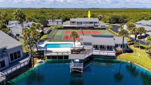 4949 N Highway A1a #112, Hutchinson Island