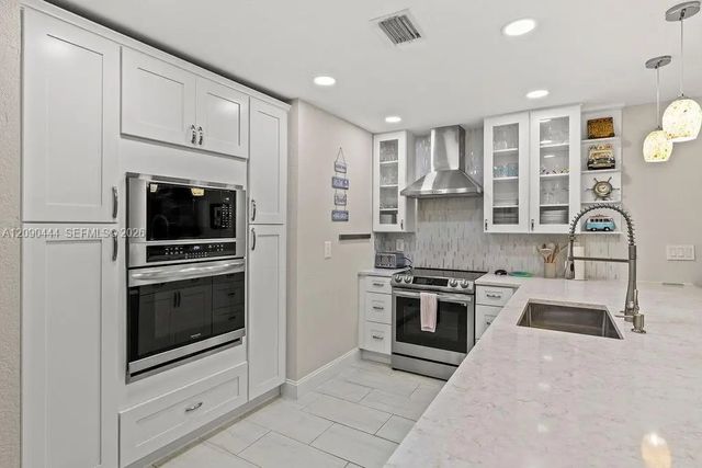 5 of 53 - 4949 N Highway A1a #112, Hutchinson Island, FL