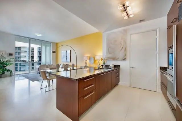 3 of 25 - 16001 Collins Avenue #4102, Sunny Isles Beach, FL