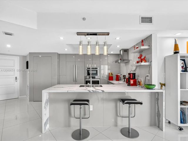3 of 32 - 250 Sunny Isles Boulevard #3-1004, Sunny Isles Beach, FL