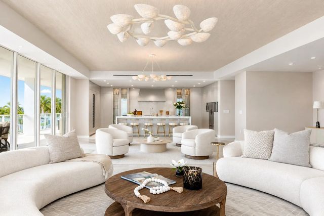 4 of 37 - 220 Se Mizner Boulevard #803, Boca Raton, FL