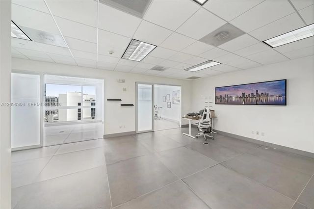 3 of 13 - 175 Sw 7 Street #1911, , FL