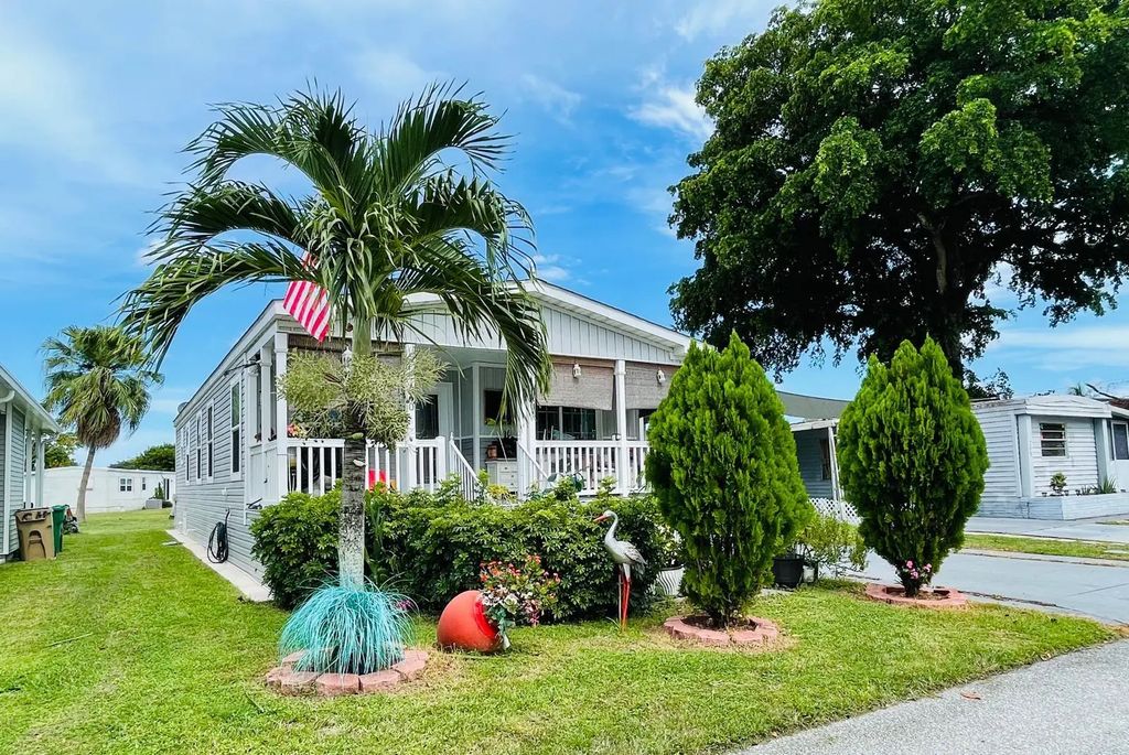 10550 W State Road 84 #lot 290, 