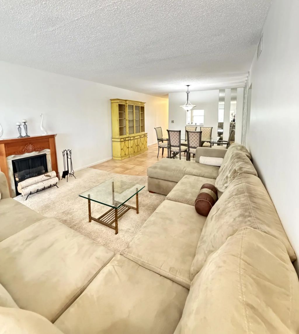2101 Lucaya Bend, Coconut Creek