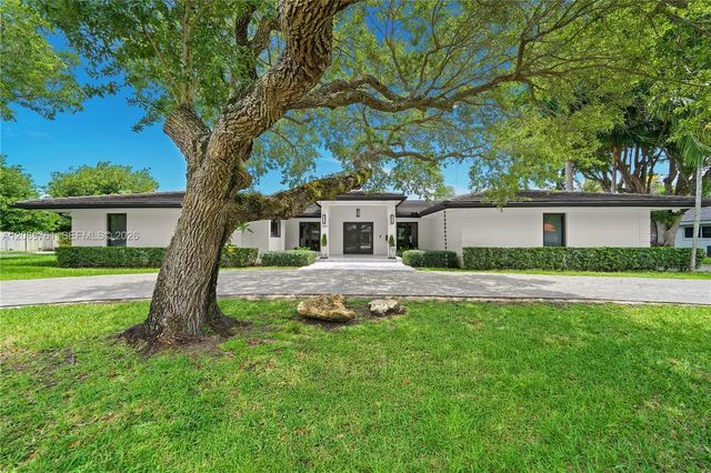 4 of 58 - 7420 Sw 109th Terrace, Pinecrest, FL