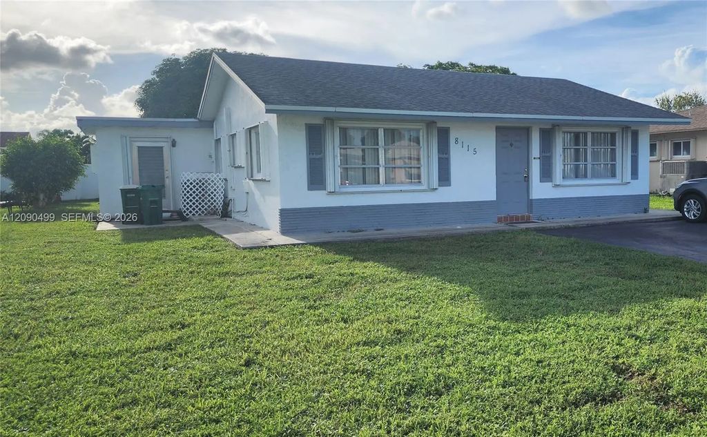 8115 Nw 93rd Avenue, Tamarac