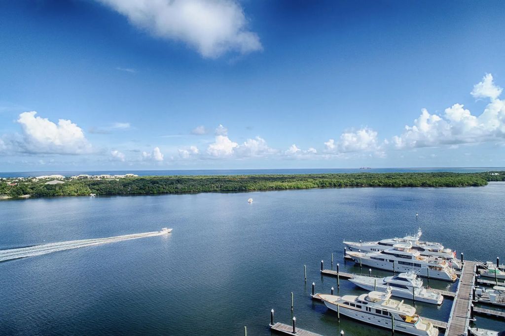 100 Lakeshore Drive #754, North Palm Beach